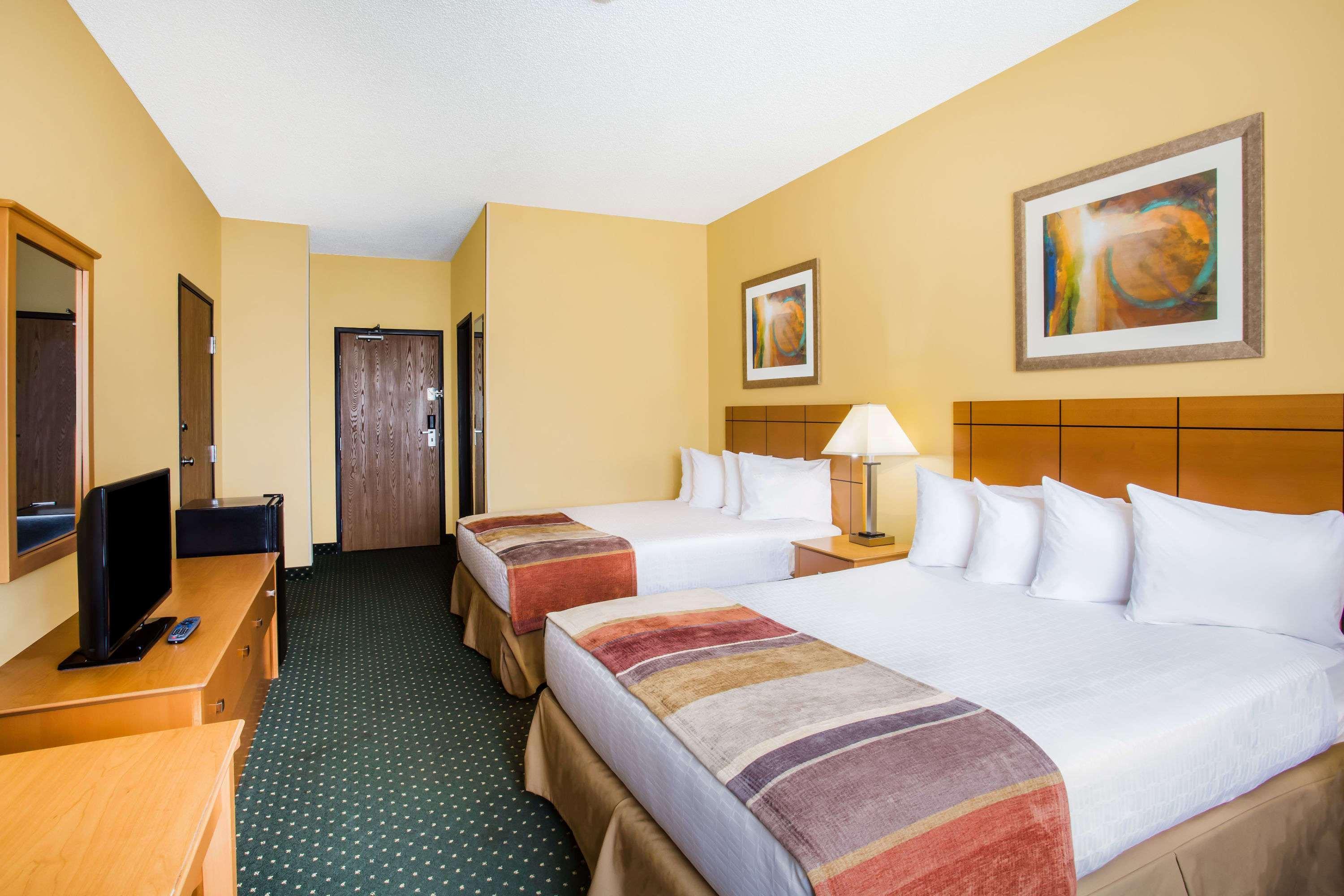 Baymont By Wyndham Helena Hotel Ngoại thất bức ảnh